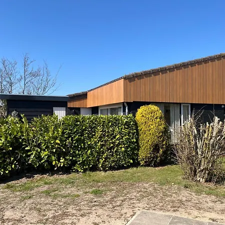 Holiday home Het Vogelhuisje