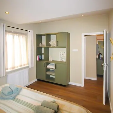 Het Vogelhuisje * Эгмонд-ан-ден-Хуф