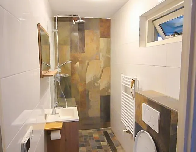 Semesterbostad Het Vogelhuisje *